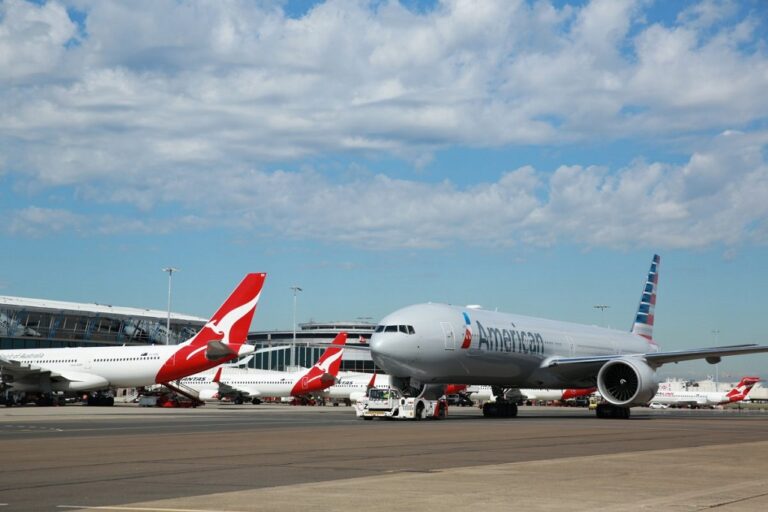 Qantas and American Airlines Planes
